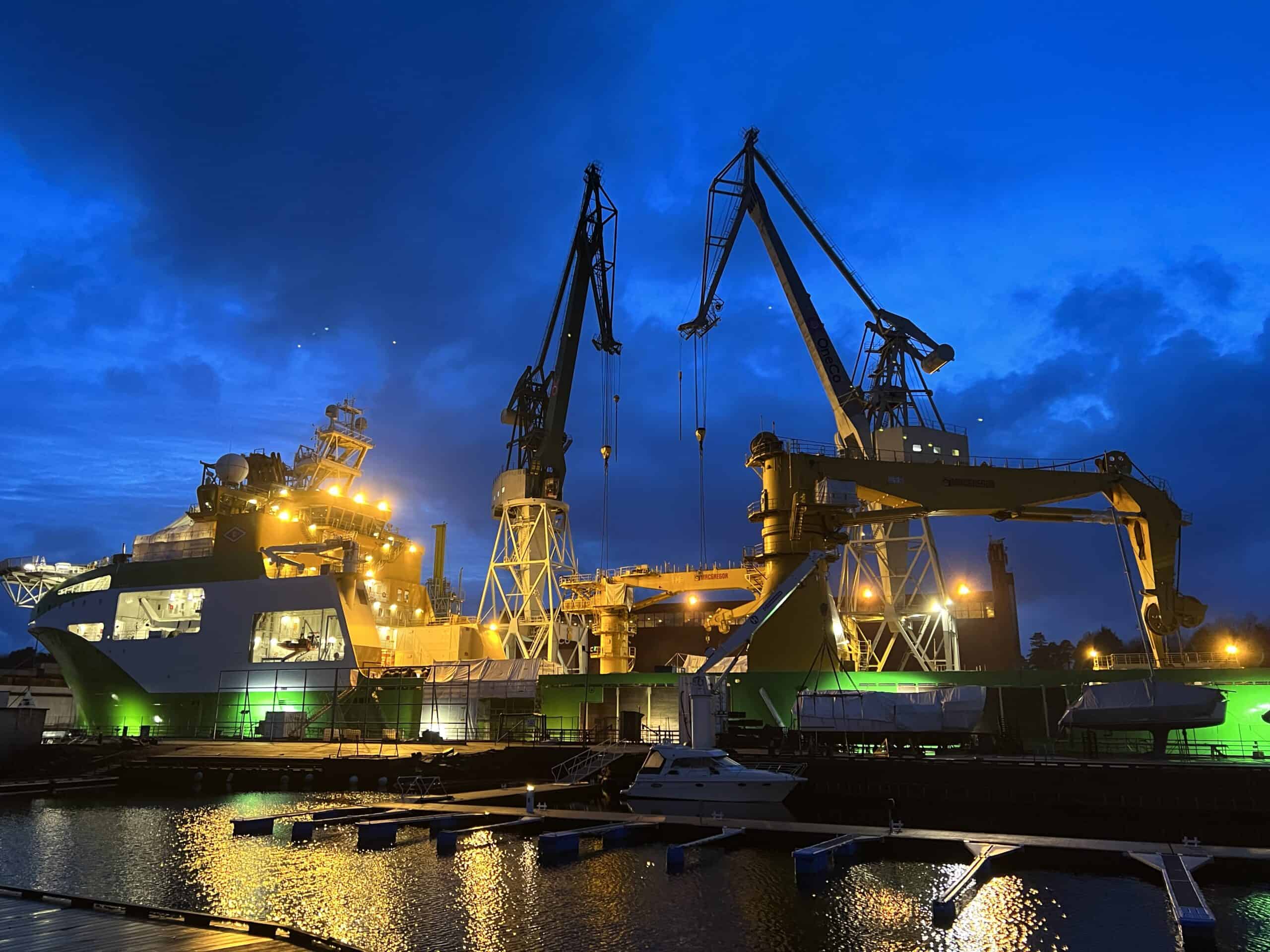 Klassefornyelse og oppgradering inkl. 400 tonns kran - image